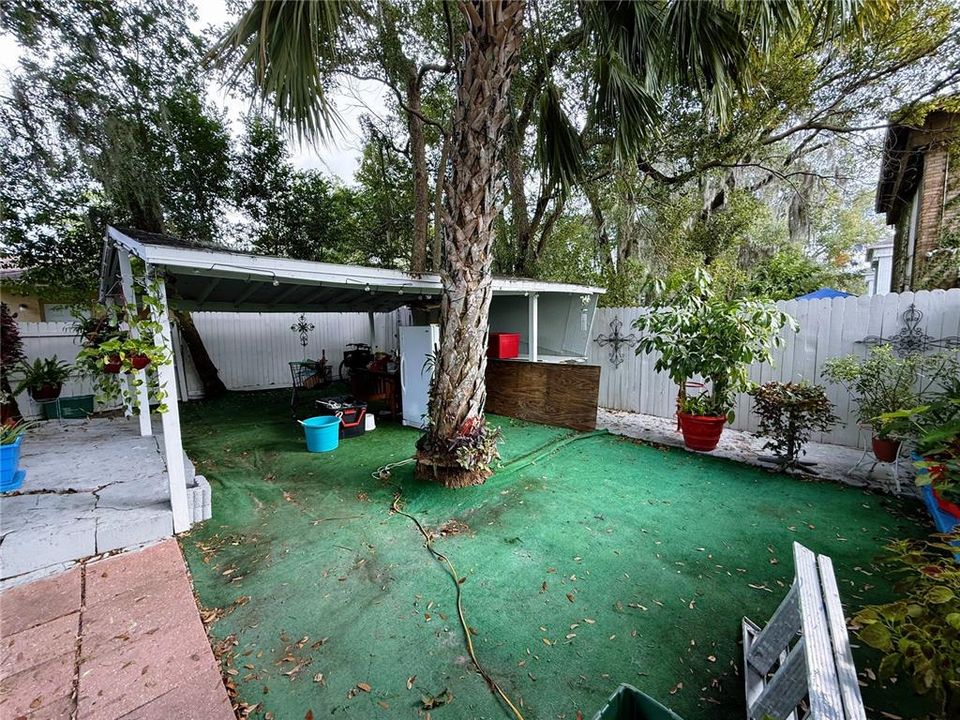 待售: $440,000 (4 贝兹, 0 浴室, 2542 平方英尺)