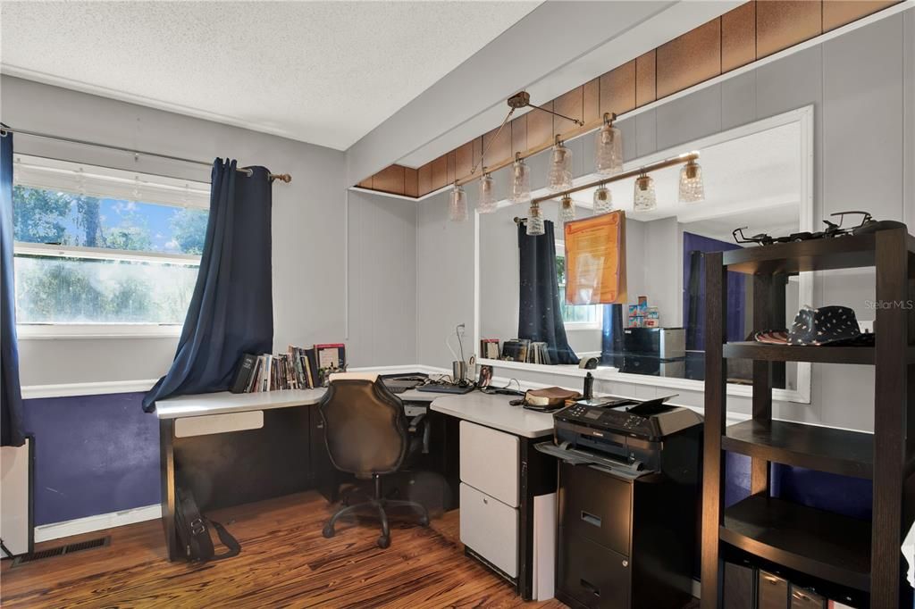 En Venta: $725,000 (7 camas, 3 baños, 2592 Pies cuadrados)