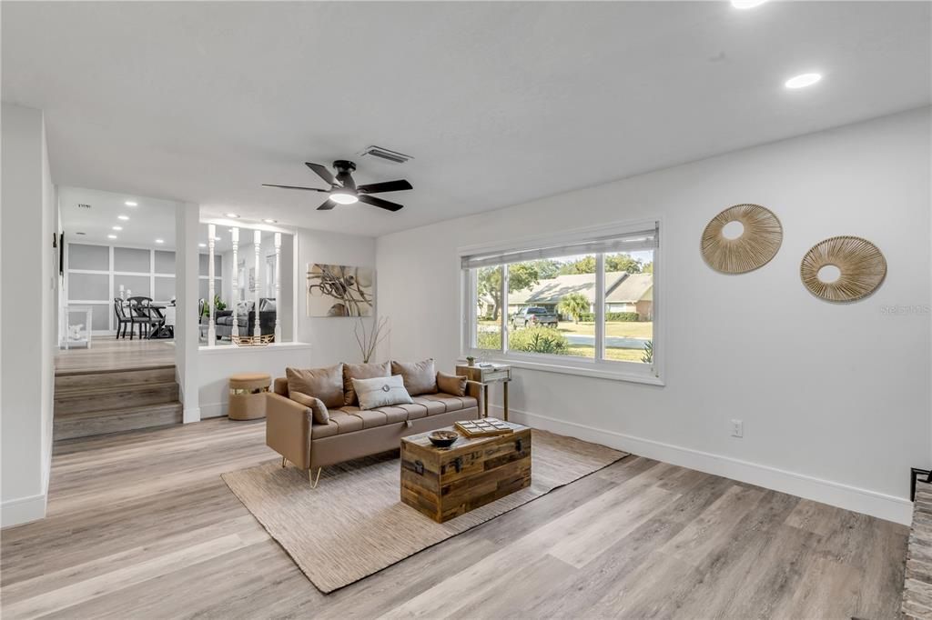 En Venta: $535,000 (3 camas, 3 baños, 1815 Pies cuadrados)