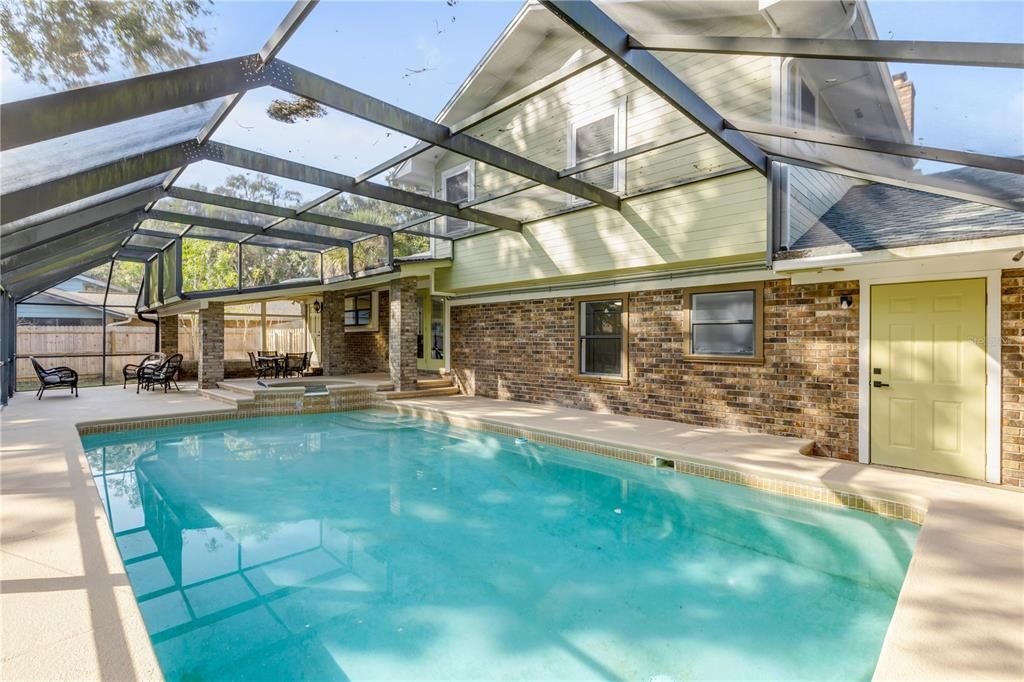 En Venta: $535,000 (3 camas, 3 baños, 1815 Pies cuadrados)