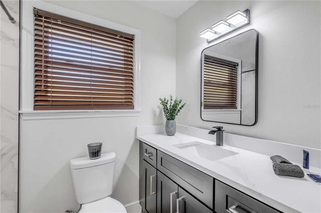 En Venta: $535,000 (3 camas, 3 baños, 1815 Pies cuadrados)