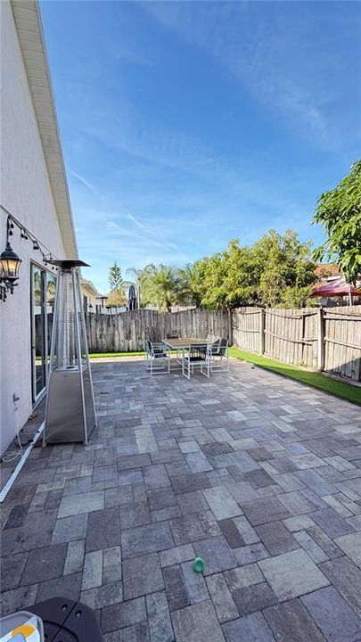 На продажу: $499,990 (3 спален, 2 ванн, 2166 Квадратных фут)