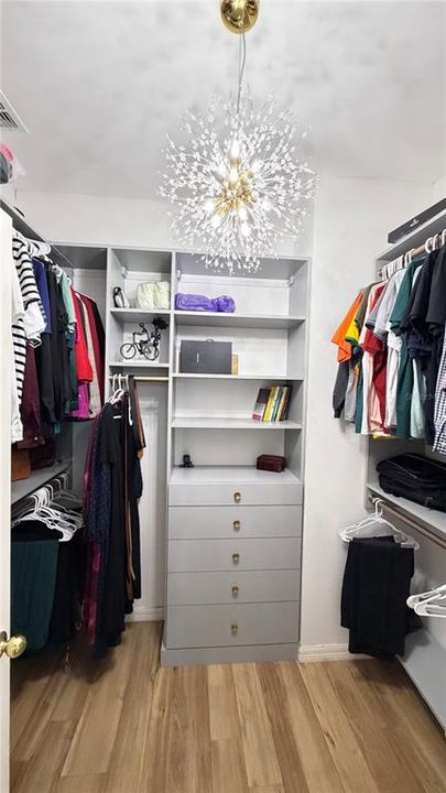 На продажу: $499,990 (3 спален, 2 ванн, 2166 Квадратных фут)