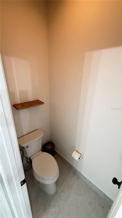 На продажу: $499,990 (3 спален, 2 ванн, 2166 Квадратных фут)