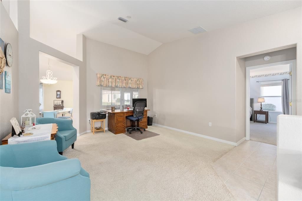 На продажу: $319,000 (3 спален, 2 ванн, 2029 Квадратных фут)