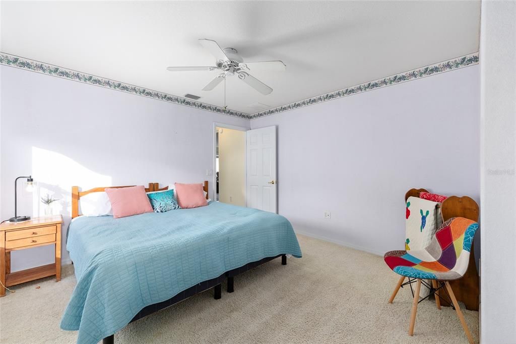 На продажу: $319,000 (3 спален, 2 ванн, 2029 Квадратных фут)