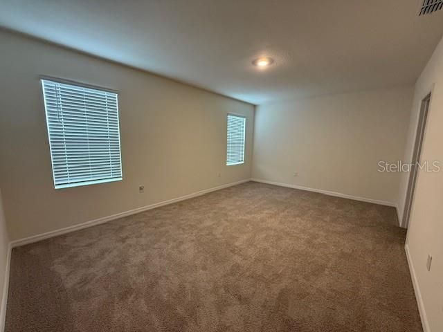 For Rent: $2,500 (5 beds, 3 baths, 2447 Square Feet)