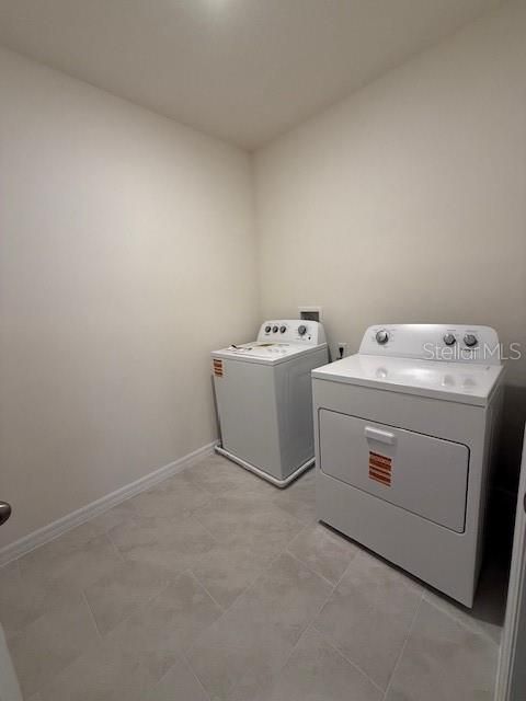 For Rent: $2,500 (5 beds, 3 baths, 2447 Square Feet)