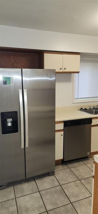 For Rent: $1,750 (2 beds, 2 baths, 1143 Square Feet)