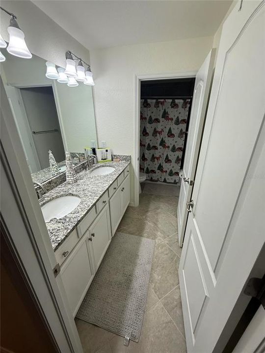 На продажу: $599,000 (4 спален, 3 ванн, 3287 Квадратных фут)