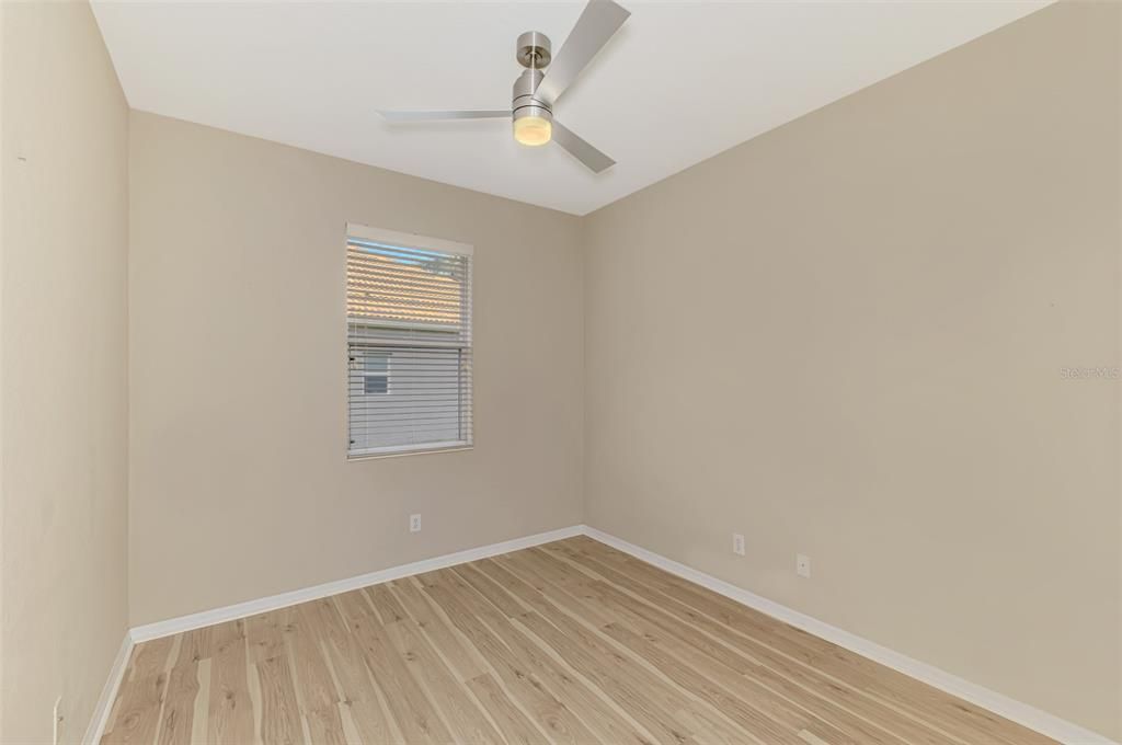 En Venta: $459,000 (4 camas, 2 baños, 2207 Pies cuadrados)