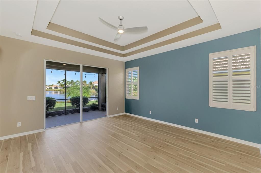 En Venta: $459,000 (4 camas, 2 baños, 2207 Pies cuadrados)