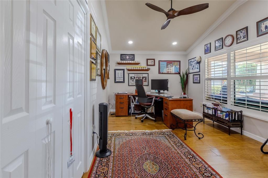 For Sale: $2,000,000 (3 beds, 2 baths, 1705 Square Feet)