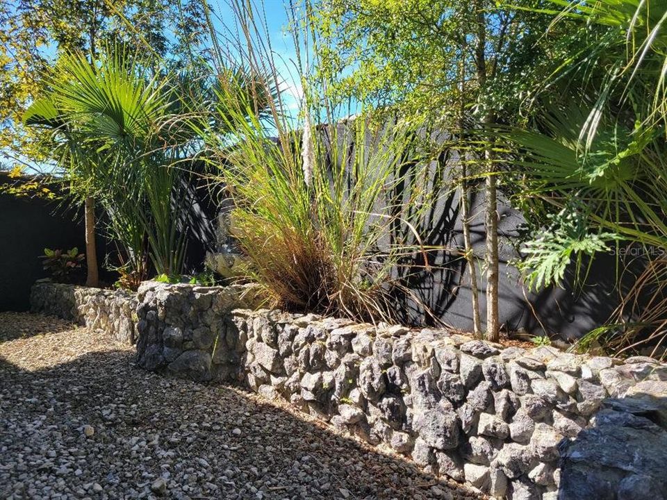 待售: $485,000 (3 贝兹, 2 浴室, 2223 平方英尺)