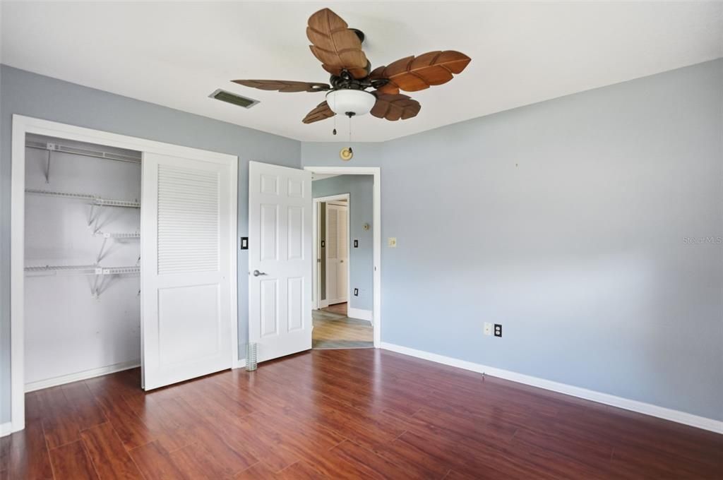 待售: $485,000 (3 贝兹, 2 浴室, 2223 平方英尺)