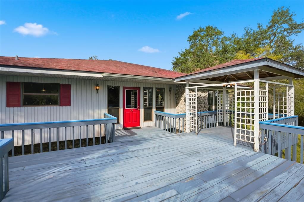 待售: $485,000 (3 贝兹, 2 浴室, 2223 平方英尺)