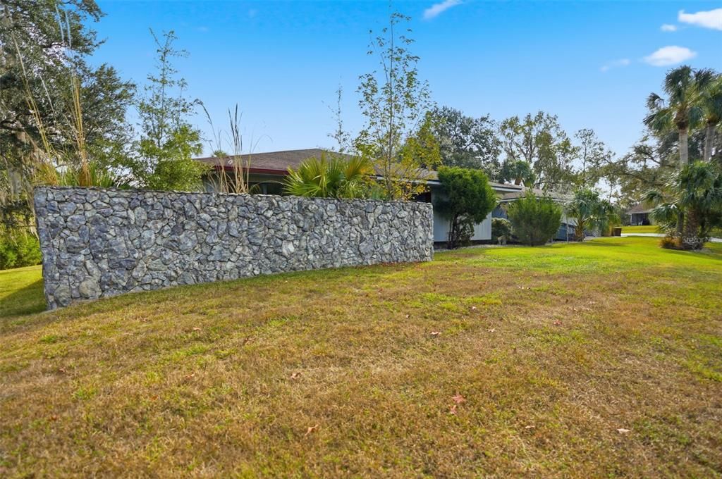 待售: $485,000 (3 贝兹, 2 浴室, 2223 平方英尺)