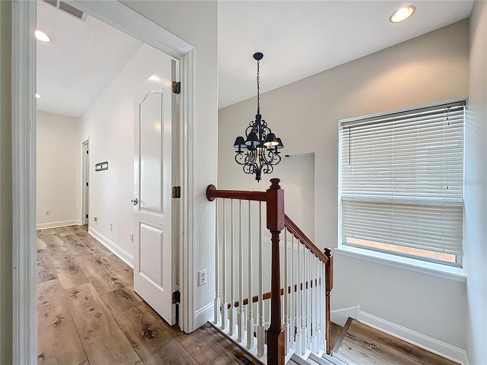 На продажу: $465,000 (3 спален, 2 ванн, 1602 Квадратных фут)