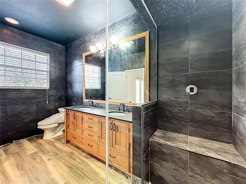 На продажу: $465,000 (3 спален, 2 ванн, 1602 Квадратных фут)