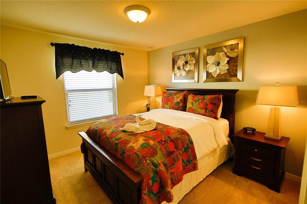 For Rent: $5,000 (9 beds, 6 baths, 4391 Square Feet)