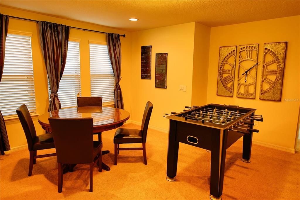 For Rent: $5,000 (9 beds, 6 baths, 4391 Square Feet)