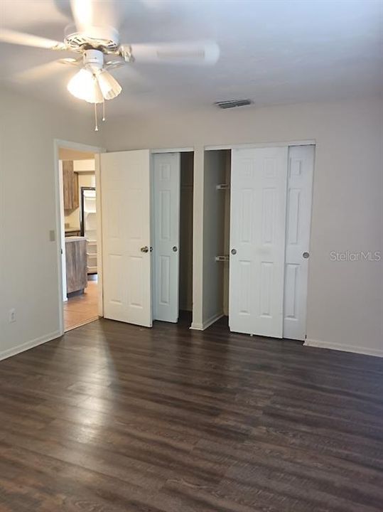 В аренду: $1,385 (2 спален, 1 ванн, 864 Квадратных фут)