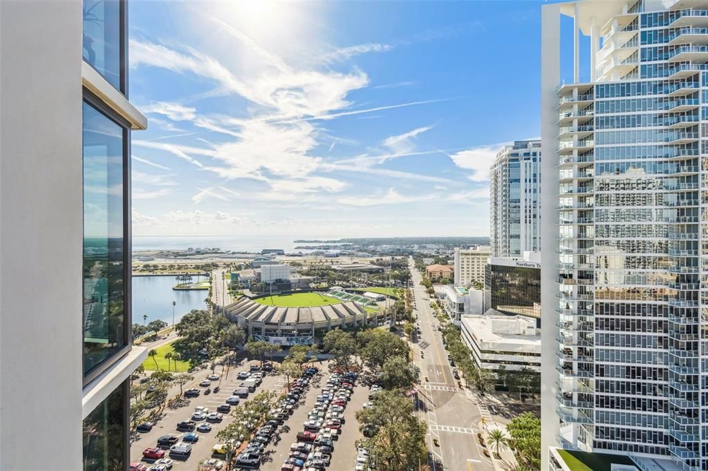 For Rent: $5,000 (2 beds, 2 baths, 1760 Square Feet)