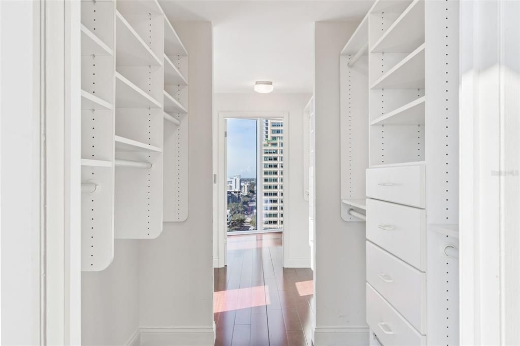 For Rent: $5,000 (2 beds, 2 baths, 1760 Square Feet)