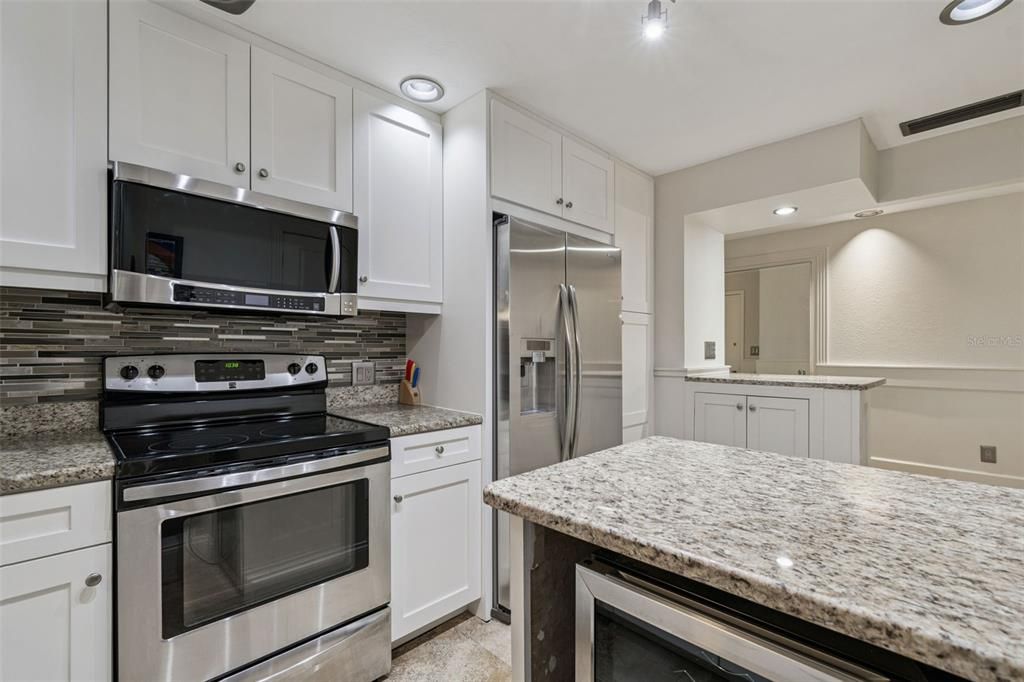 For Rent: $5,000 (2 beds, 2 baths, 1760 Square Feet)