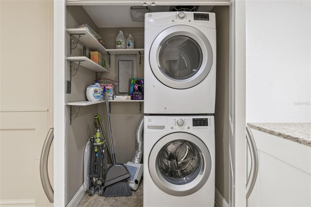 For Rent: $5,000 (2 beds, 2 baths, 1760 Square Feet)