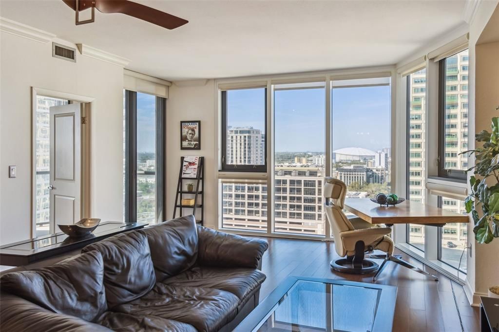 For Rent: $5,000 (2 beds, 2 baths, 1760 Square Feet)