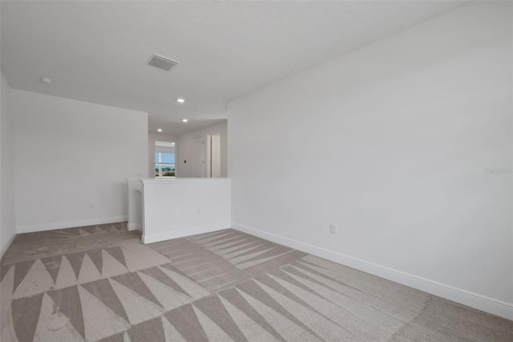 For Sale: $348,267 (3 beds, 2 baths, 1807 Square Feet)