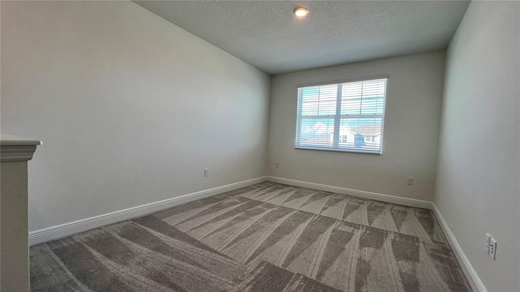 For Sale: $348,267 (3 beds, 2 baths, 1807 Square Feet)