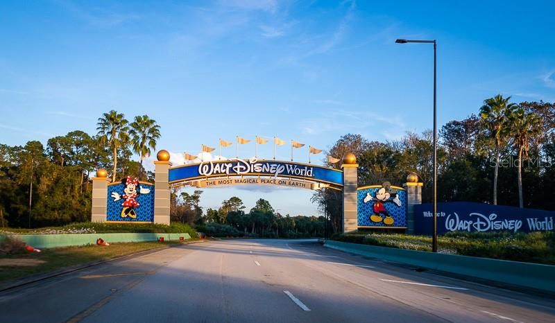 На продажу: $699,000 (4 спален, 3 ванн, 2758 Квадратных фут)