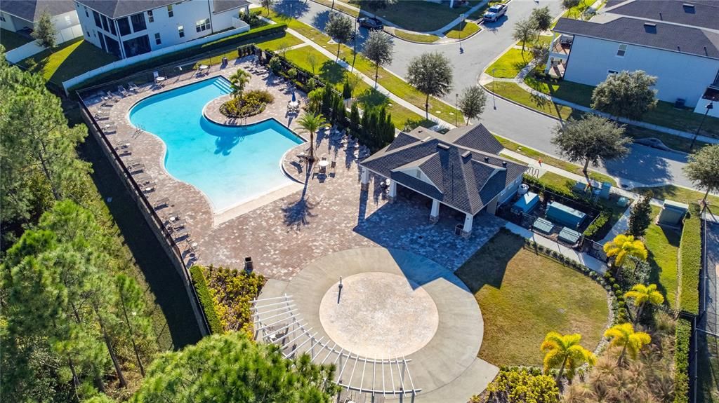 For Sale: $699,000 (4 beds, 3 baths, 2758 Square Feet)