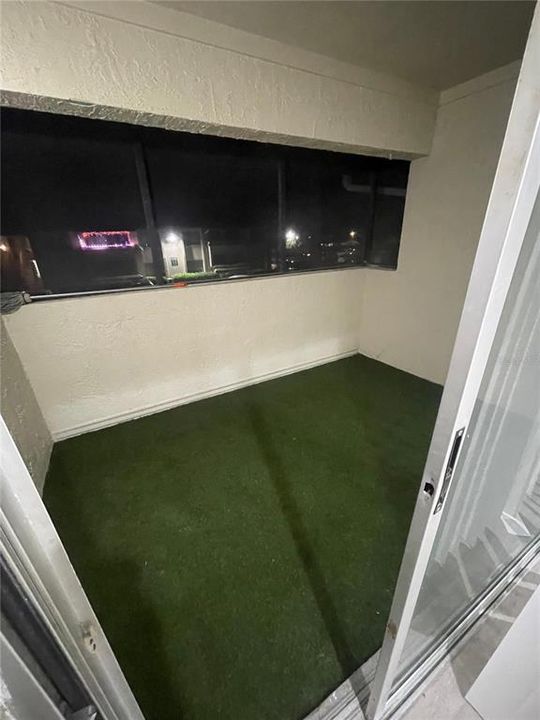 出租: $1,850 (2 贝兹, 2 浴室, 1051 平方英尺)