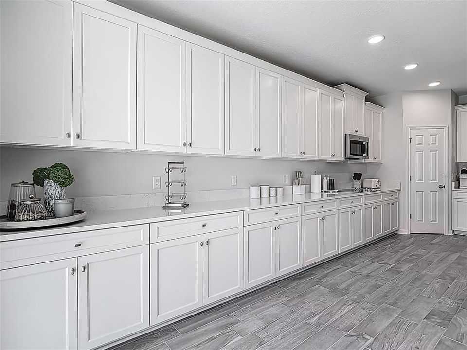 В аренду: $3,750 (4 спален, 3 ванн, 2313 Квадратных фут)