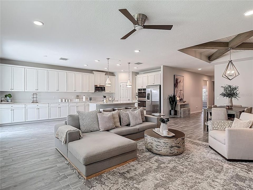 В аренду: $3,750 (4 спален, 3 ванн, 2313 Квадратных фут)