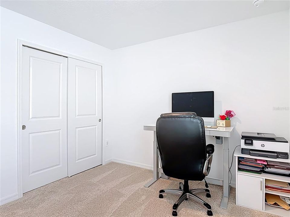 На продажу: $410,000 (4 спален, 2 ванн, 2240 Квадратных фут)