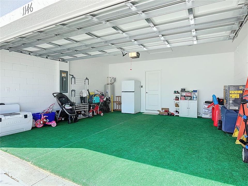 На продажу: $410,000 (4 спален, 2 ванн, 2240 Квадратных фут)