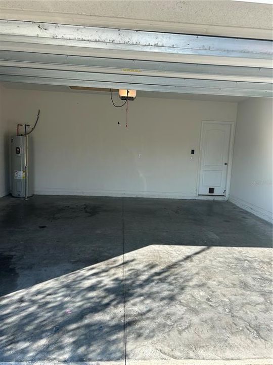 出租: $2,000 (3 贝兹, 2 浴室, 1718 平方英尺)