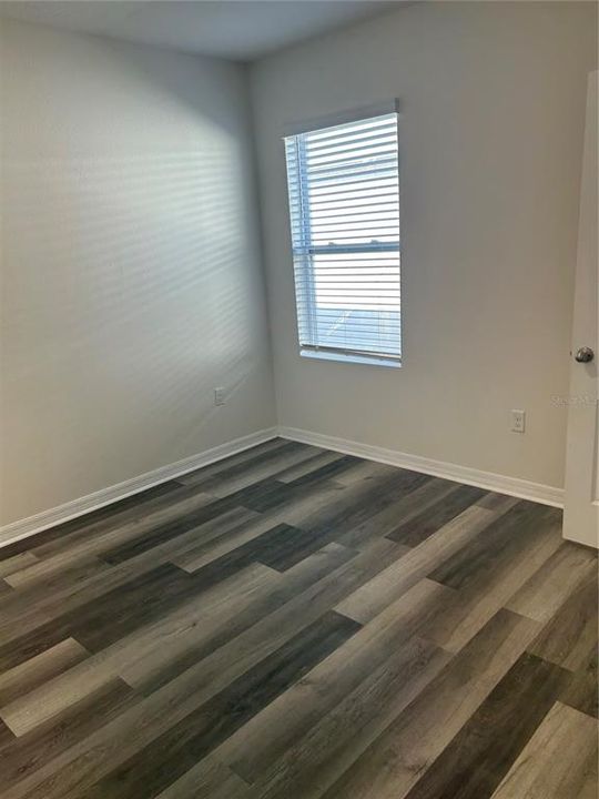 出租: $2,000 (3 贝兹, 2 浴室, 1718 平方英尺)