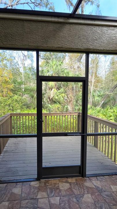 For Rent: $2,600 (3 beds, 2 baths, 2286 Square Feet)