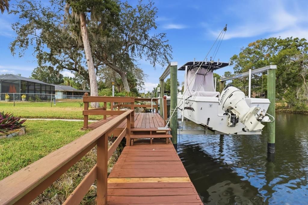 En Venta: $569,000 (3 camas, 2 baños, 2202 Pies cuadrados)