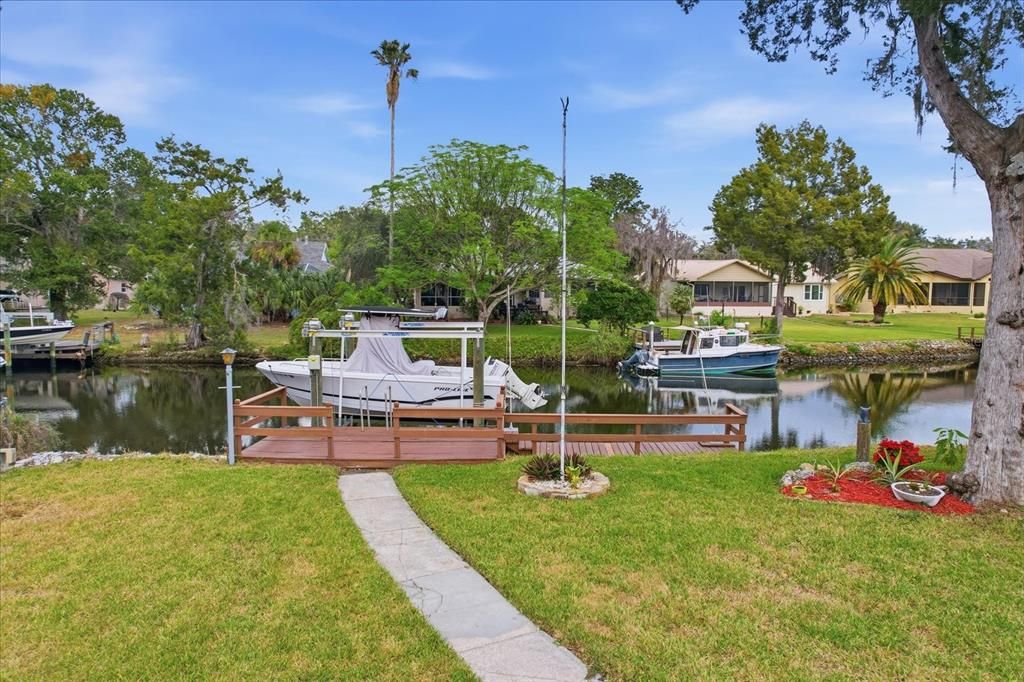 En Venta: $569,000 (3 camas, 2 baños, 2202 Pies cuadrados)