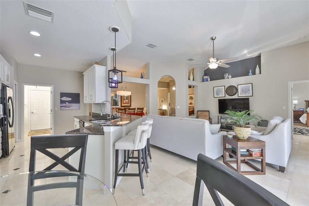 待售: $468,977 (3 贝兹, 2 浴室, 2070 平方英尺)