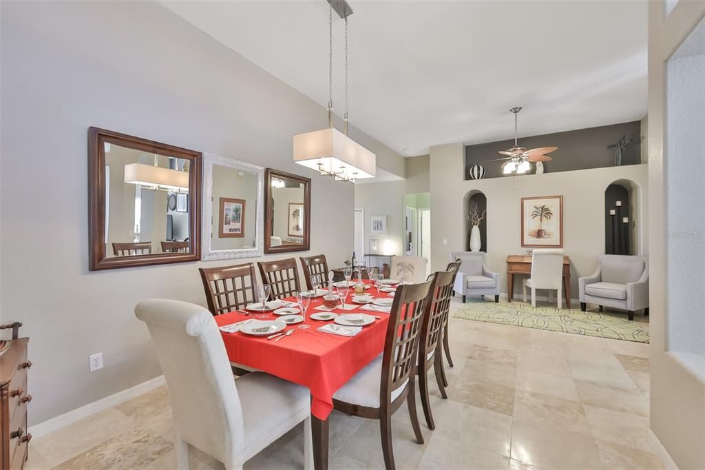 待售: $468,977 (3 贝兹, 2 浴室, 2070 平方英尺)