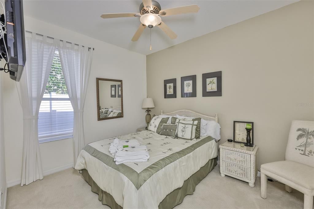 待售: $468,977 (3 贝兹, 2 浴室, 2070 平方英尺)