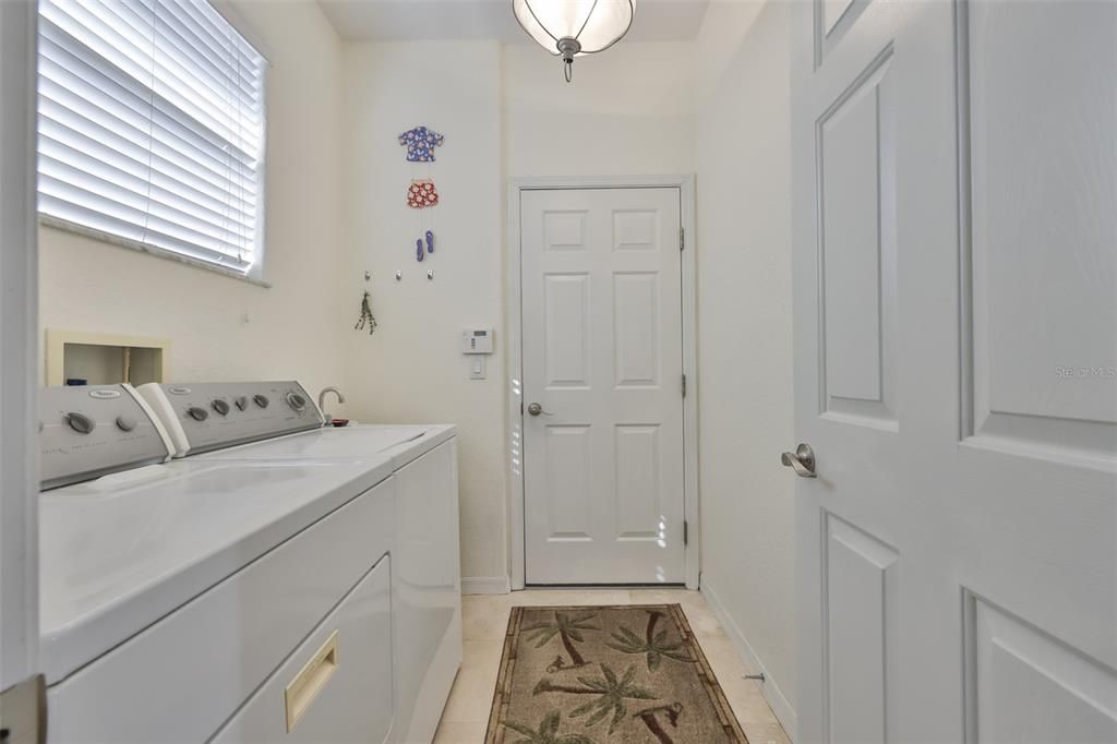 待售: $468,977 (3 贝兹, 2 浴室, 2070 平方英尺)