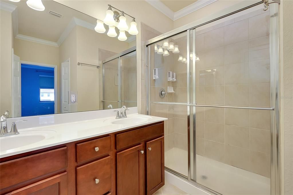 For Sale: $299,000 (3 beds, 2 baths, 1881 Square Feet)